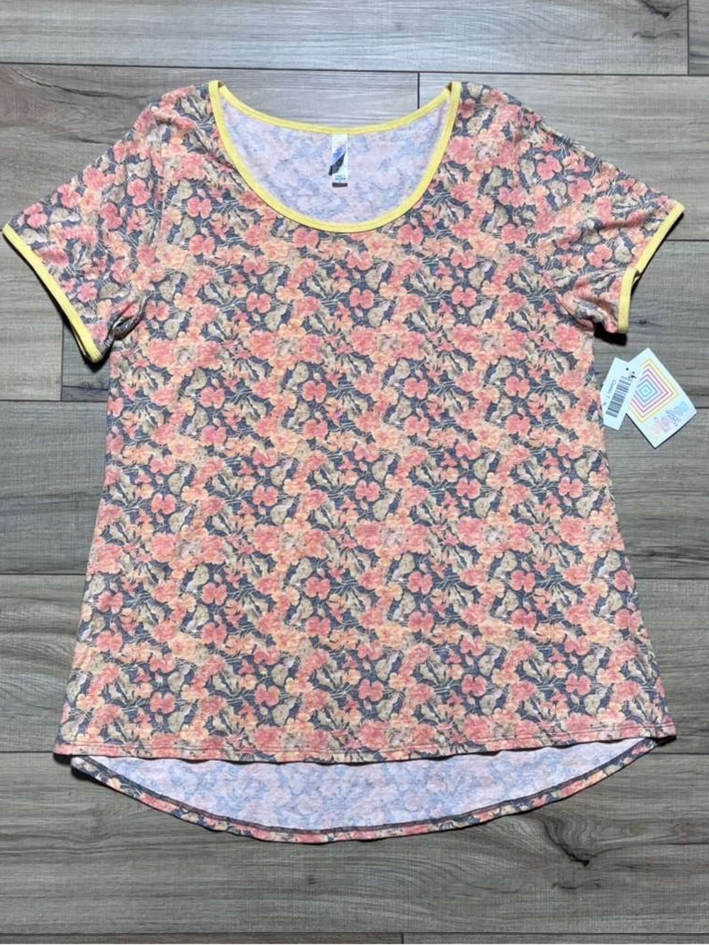 LuLaRoe Womens Floral Print Classic Tee Size XL‎ Orange Mustard Gray